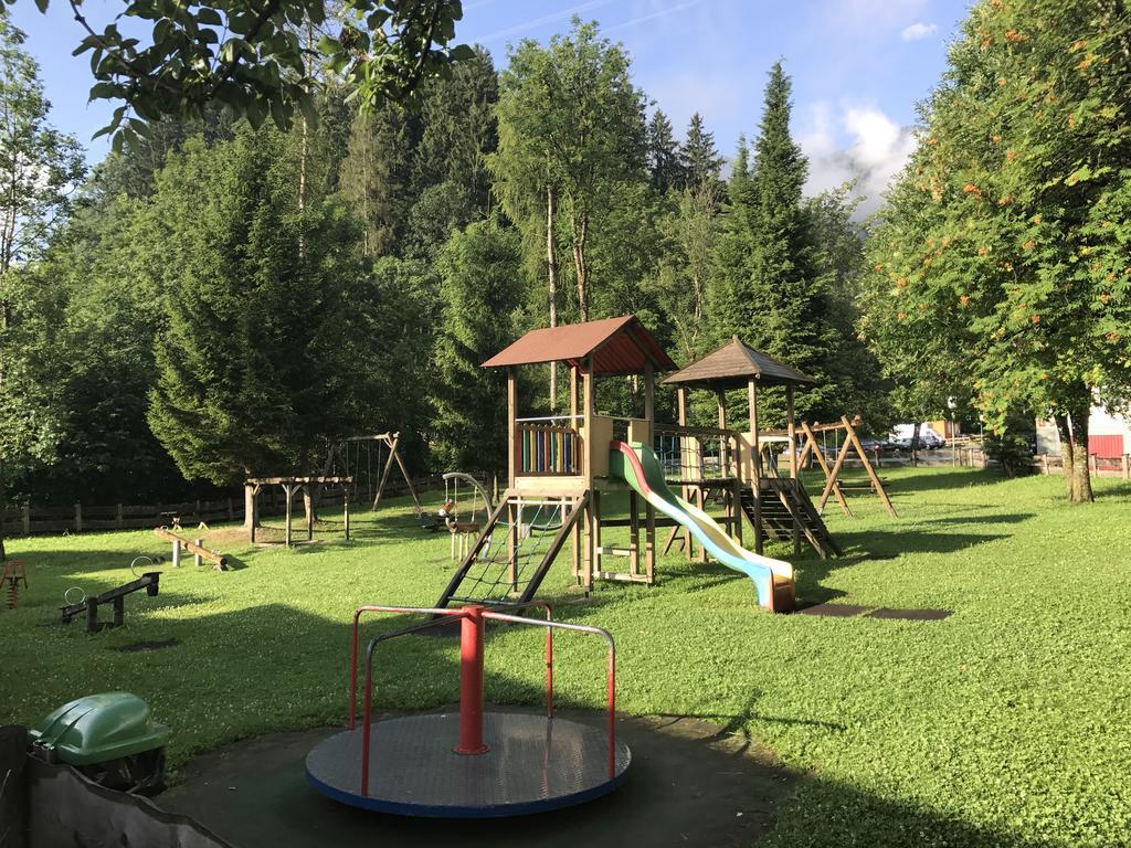 Ferienwohnung Schweiberer Fuegen Luaran gambar